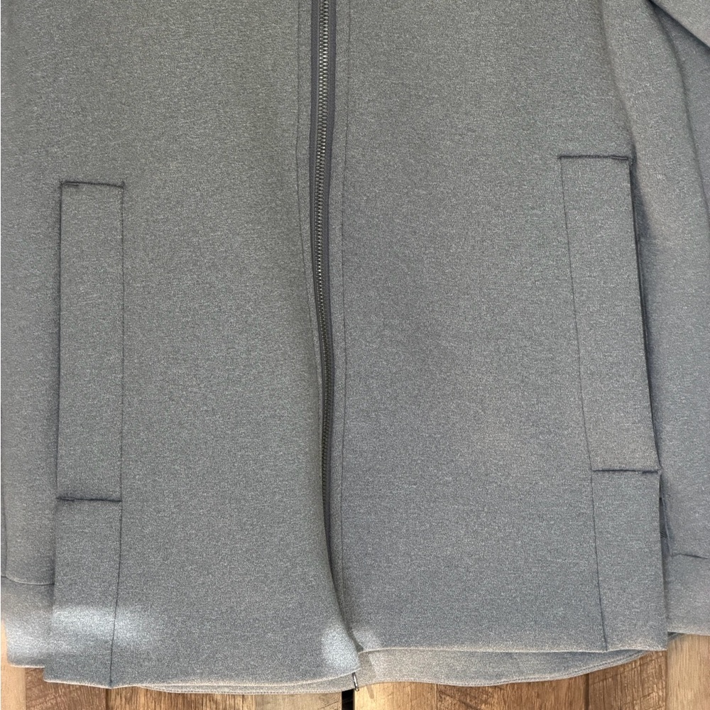 Nike Gray Hooded Jacket with Red Accents - Picture 5 of 7